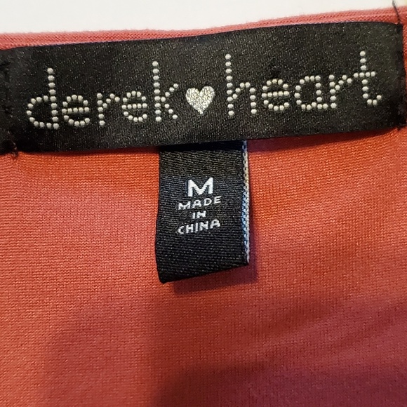 Long Sleeve V Neck Long Sleeve Dress - Picture 4 of 4